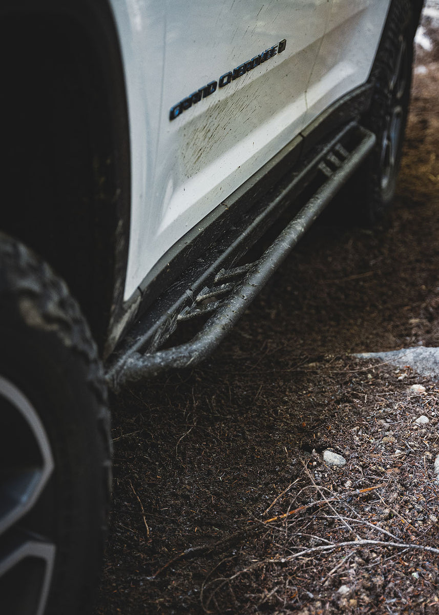 Rocky Road Jeep Grand Cherokee Trailhawk 4XE Rock Slider and Step Kit